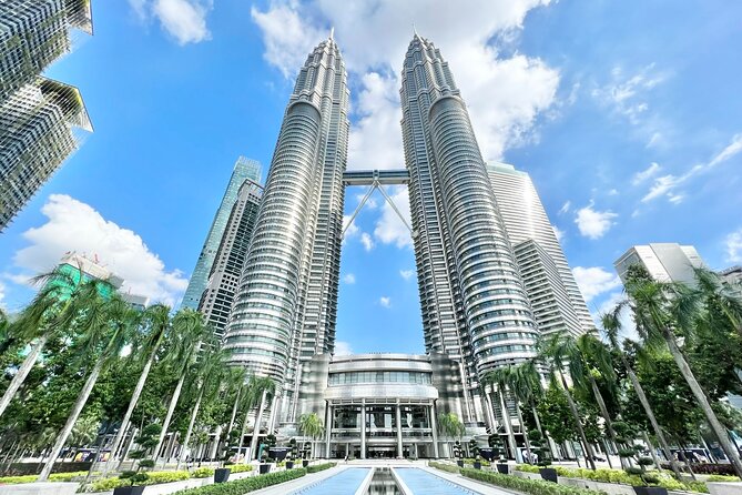2-WAY FLIGHT: Private Kuala Lumpur guided day tour from Singapore - Key points at a glance