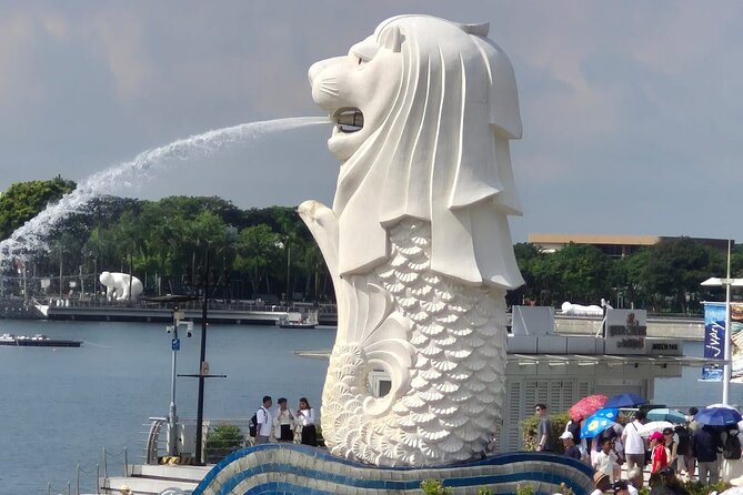 Airport to City and Food Private Tour for Layover and Transit - Kampong Glam changes the tone