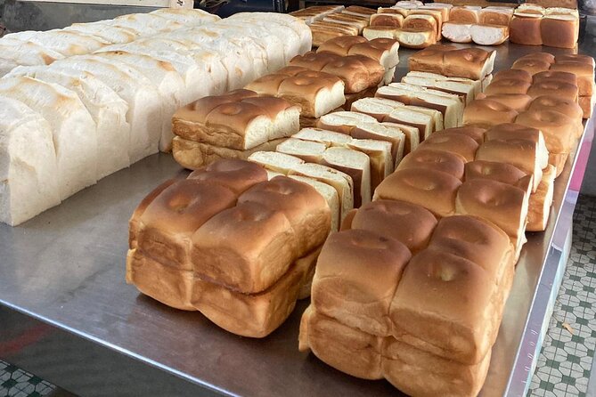 Best Ever Street Foods with Local Foodie - PRIVATE TOUR - Why Balestier makes a good food-tour base