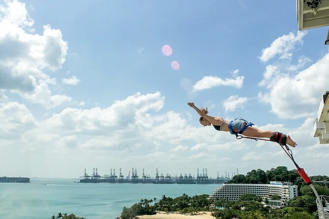 Bungy Jump - Reaching the 47m platform at Siloso Beach