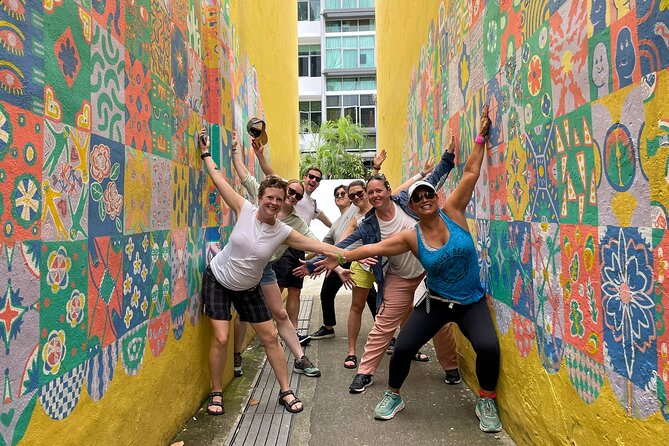 Eat Snap Katong Walking Food Tour - Who should book the Katong food walk