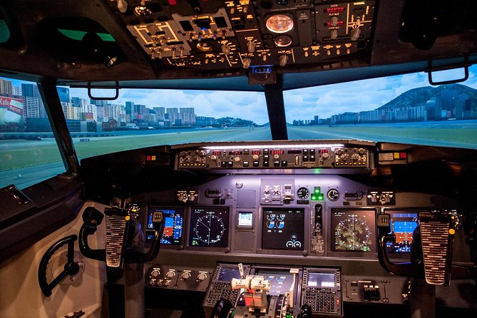 Flight Experience Singapore - Taking the captain’s seat in Singapore
