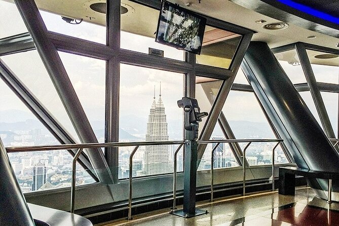 From Singapore: Private Kuala Lumpur / Malacca tour + SKY DINING - A very big Malaysia day from Singapore