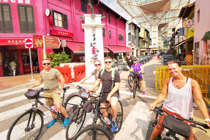 Historical Singapore Bike Tour on Full-Sized Bicycles - Chinatown and a coffee-shop break