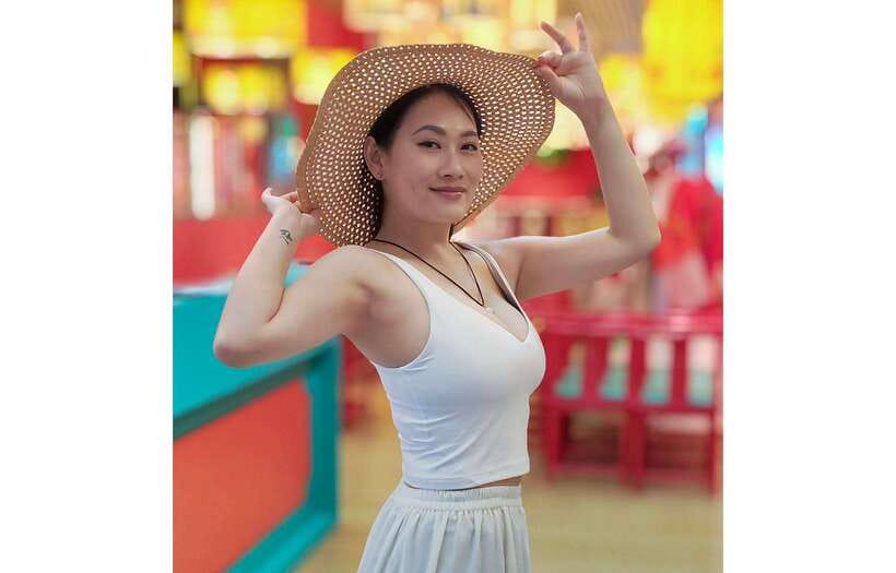 Instawalks of Iconic Singapore Photography Services - Private groups, languages, and access