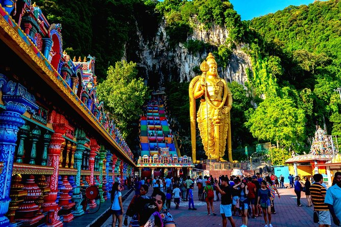 Kuala Lumpur and Malacca: Private Historical Tour from Singapore - Merdeka Square, the monument, and the royal palace