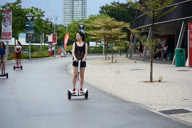 O-Ride Singapore Marina Bay Sands Mini Segway Tour - What the guide adds to the two hours