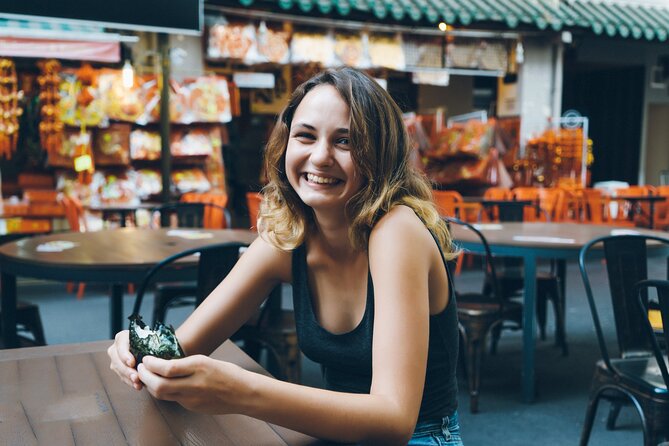 Off the Menu: Singapore Authentic Food Tour with Local Student - Why this four-hour food tour takes a useful turn
