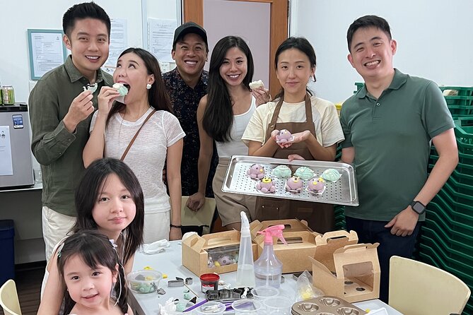 Pau Making Workshop With Dim Sum Tasting and Factory Tour - Why pau making works so well in Singapore