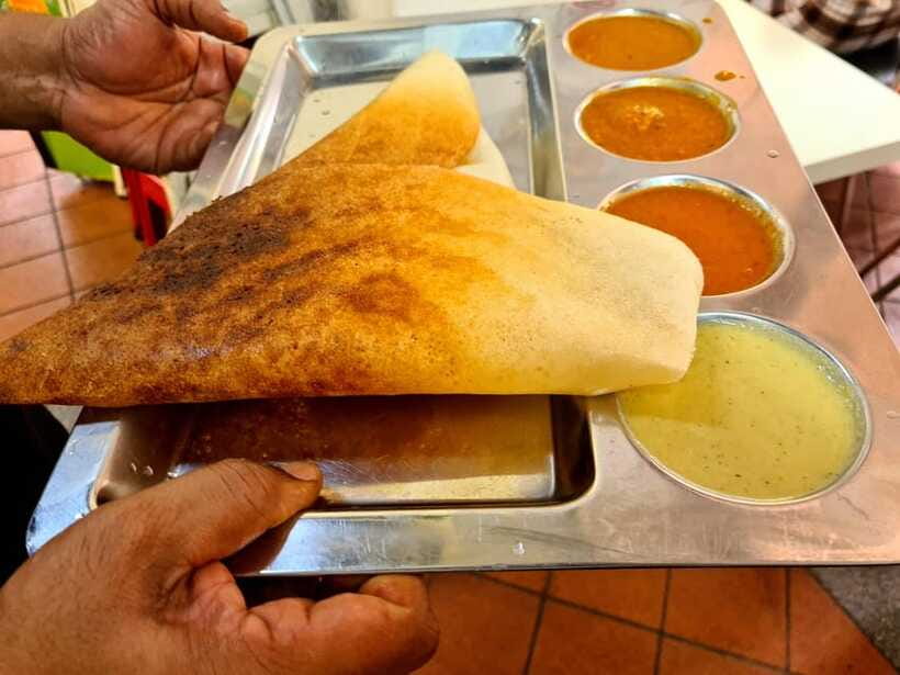 Personalised 3in1 Food Tour: 3 Cultural Trails of Singapore - Should you book the three-route food tour?