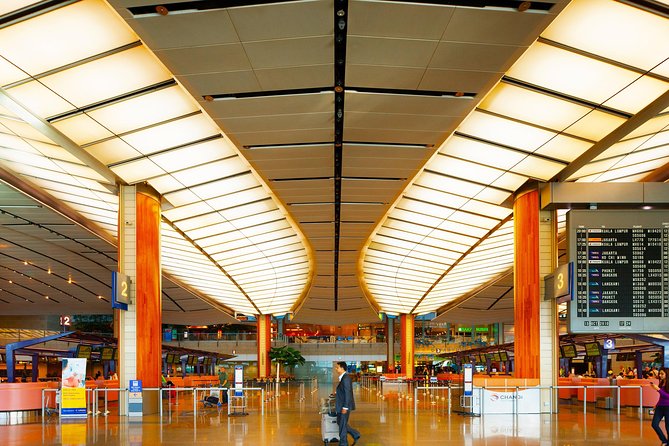 Private Customised Singapore Airport Layover Tour By Car - Start at Changi and get straight into the city