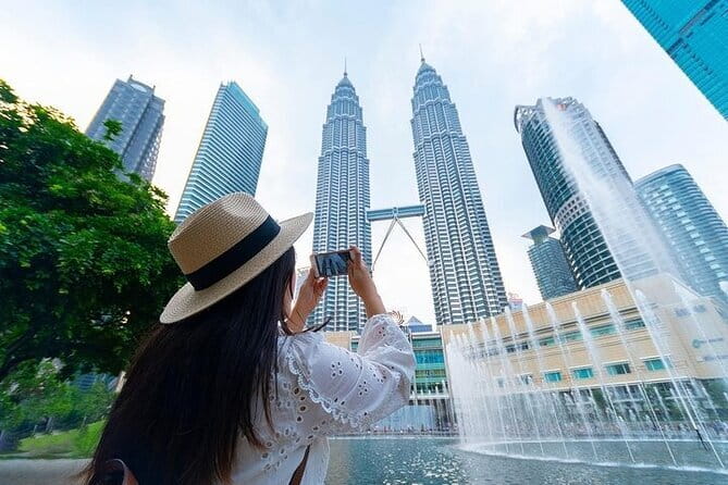 Private Day Trip of Kuala Lumpur and Malacca from Singapore - The cost of private convenience