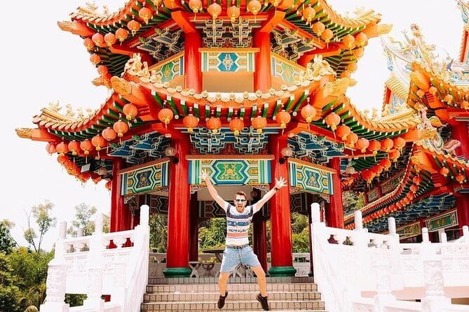 Private Day Trip of Kuala Lumpur and Malacca from Singapore - Petronas Twin Towers and the Kuala Lumpur skyline