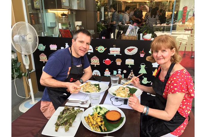 Private Market Visit and Cooking Class With A Professional Chef - Key points at a glance