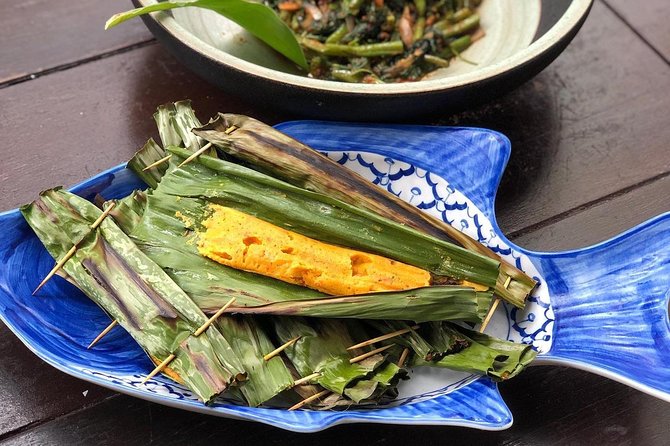 Private Market Visit and Cooking Class With A Professional Chef - Why this class works for Singapore food lovers