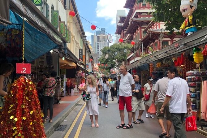 Private Singapore Tour with a Local, Highlights & Hidden Gems 100% Personalised - How the guides shape the experience