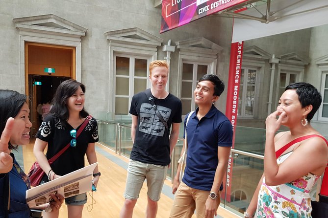 Private Singapore Walking Tour: City Highlights & Hidden Gems - Rachel Chen’s guiding style