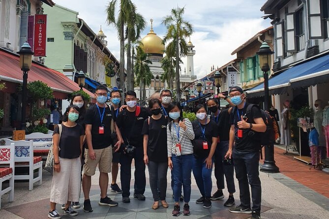 Private Singapore Walking Tour with a Local- Half day or Full Day - What the $143.76 price means