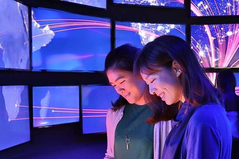 Singapore Airport: Changi Experience Studio Entry Ticket - Key points at a glance
