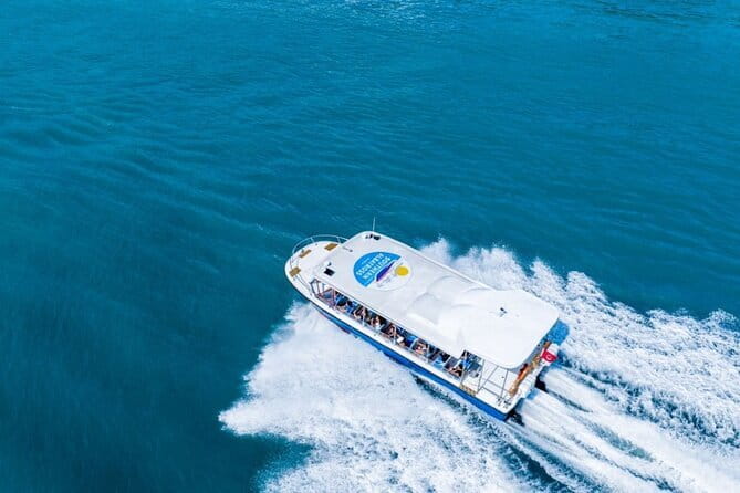 Singapore - Albatross Speedboat Adventures Cruising in Sentosa - Kusu Island, shrines, and a name tied to turtles