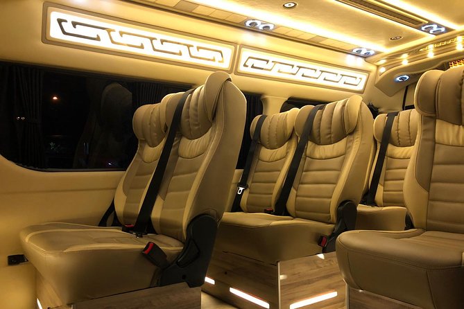 Singapore Arrival Ground Transfer in Limo-Bus - Meeting the driver and getting settled