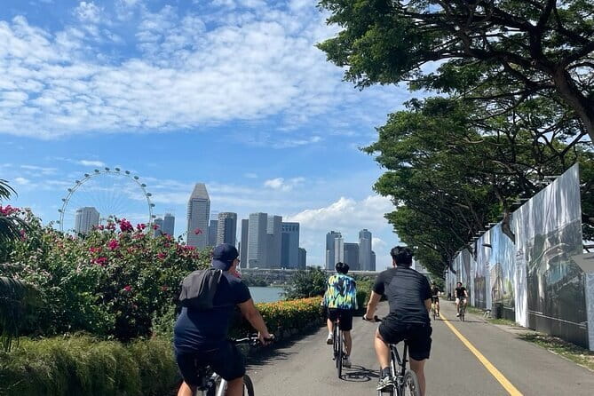 Singapore Beach City Cycling Tour - East Coast Park: the easygoing coastal stretch