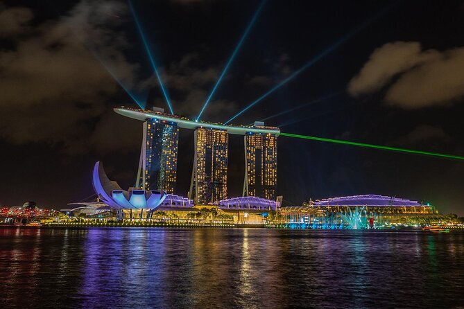 Singapore by Night Top Senic Sightseeing Private Tour - Clarke Quay before the boat ride