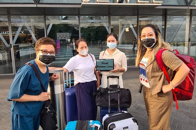 Singapore Changi Airport Arrival Transfer - Meeting your driver in Changi’s arrival hall