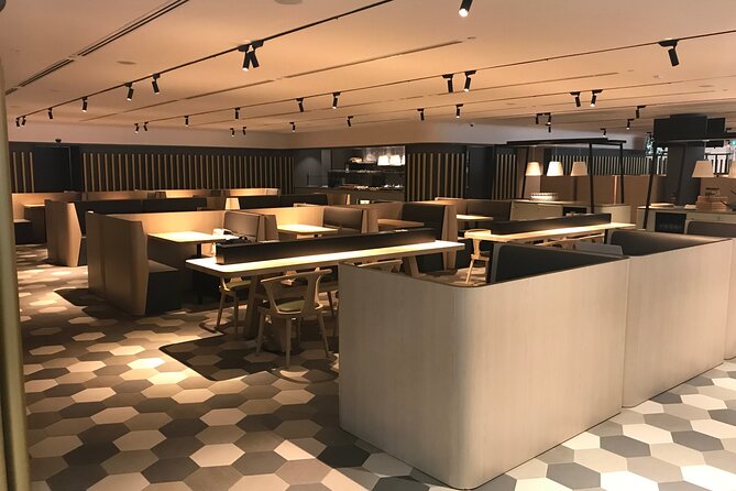 Singapore Changi Airport BLOSSOM - SATS & Plaza Premium Lounge at Terminal 4 - A 3-hour visit: best for a short connection