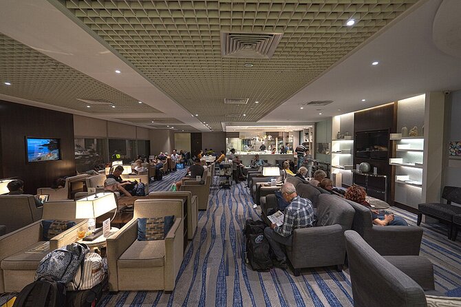 Singapore Changi Airport (SIN) T1/T2/T3/T4 VIP Lounge Access - Showers and freshening up after a long flight