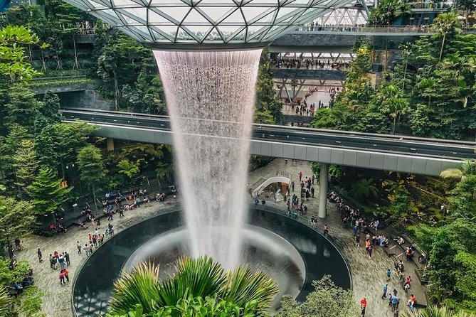 Singapore Changi Jewel Highlights Walking Tour - Why Jewel Changi Airport deserves a guided look
