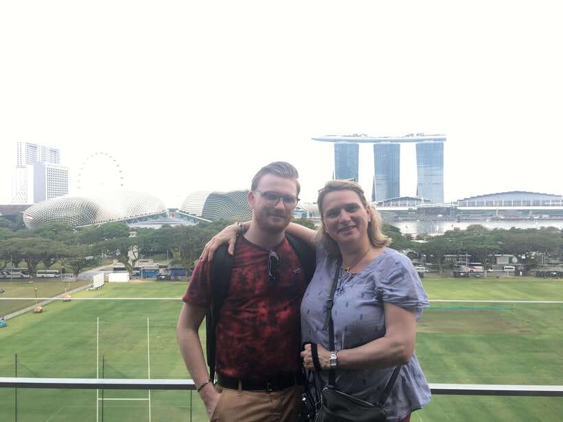 Singapore: Chinatown and Little India Private Walking Tour - The guide’s role: context and practical advice