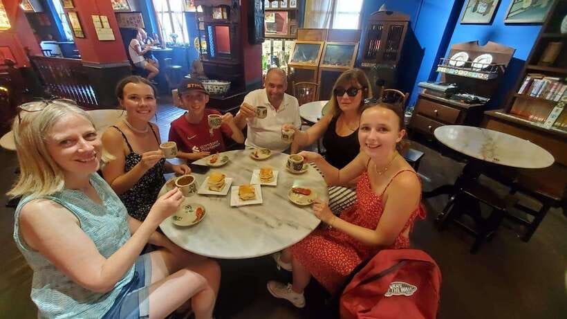 Singapore: Chinatown Hawker Guided 8-Dish Tasting Tour - Key points to know before you book