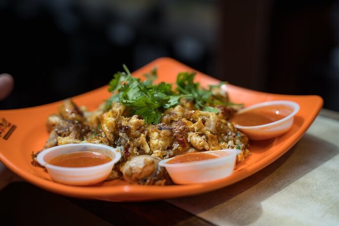 Singapore: Chinatown Hawker Market Food Tour with 7 Food Tastings - The first tastes: bak kwa, coffee, and kaya toast