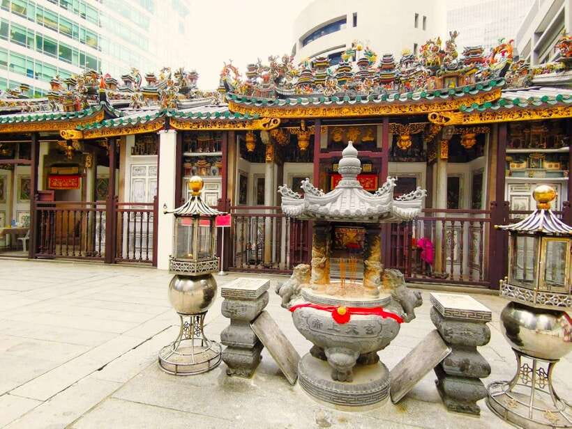 Singapore: Chinatown Historic Walking Tour with Lunch - Key points at a glance