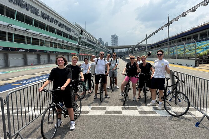Singapore City Bike Tour - Haji Lane and Sultan Mosque in Kampong Glam