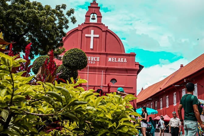 Singapore Cycling Tour - Rail Corridor, Civic District, & Food! - Merlion Park, Marina Bay, and the Fullerton finish