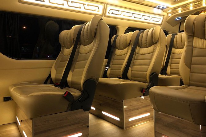 Singapore Departure: Hotel to Cruise Centre Transfer - Riding in Ally, the nine-seat limo-bus