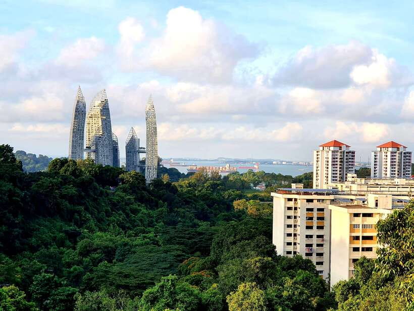 Singapore: Faber Peak Guided Walking Tour with Breakfast - Key points at a glance