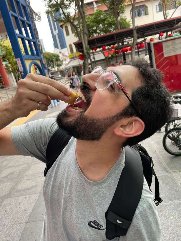 Singapore: Food and Bike Tour - Downtown - Three Singapore neighborhoods, one hungry afternoon