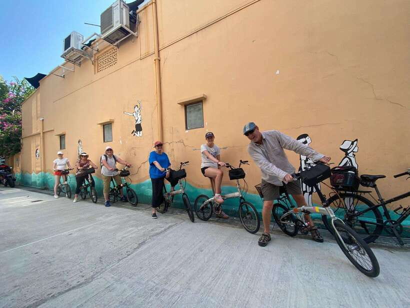 Singapore: Food and Bike Tour: Katong District - The food stops: eight dishes, and possibly more