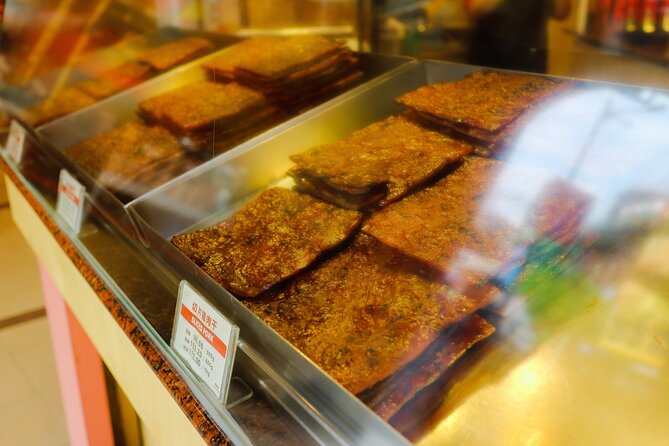 Singapore Foodie Experience Guided Tour with 5 dishes Tasting - Who will enjoy this experience most?