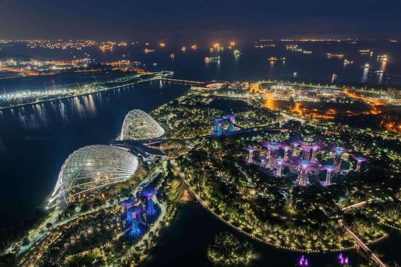 Singapore: Gardens by the Bay Bundle Entry Ticket - Jurassic World adds a family focus