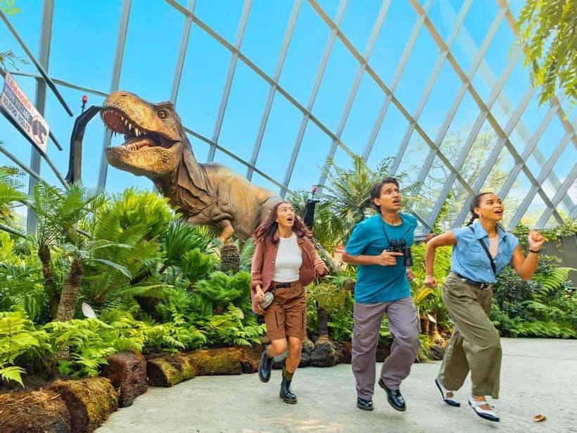 Singapore: Gardens by the Bay & Jurassic World with Pickup - Flower Dome and Its Changing Plant Displays