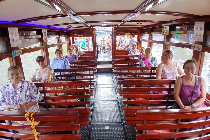 Singapore Guided Night Tour with 2 Light Shows & River Cruise - Spectra at Marina Bay Sands