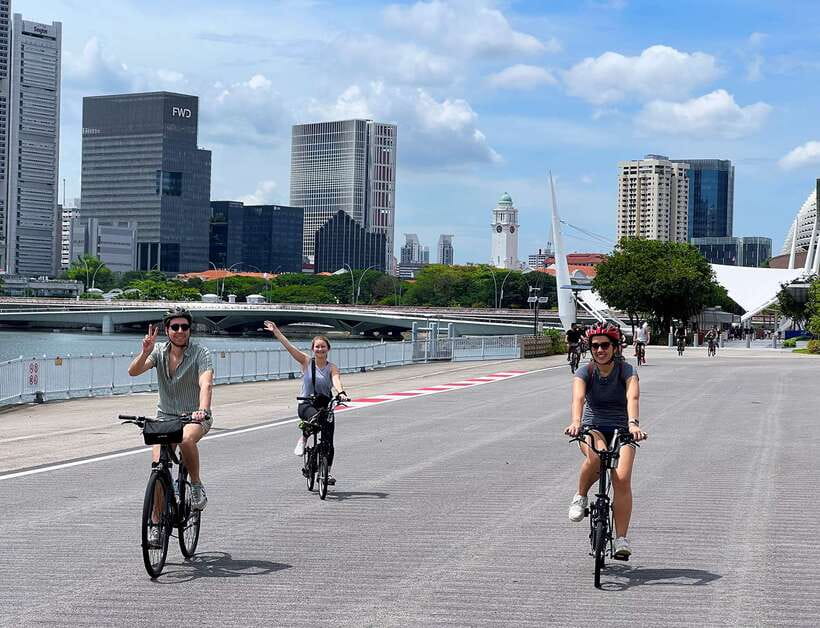 Singapore: Historical Half-Day Bike Tour - Why a bicycle is a smart way to see Singapore