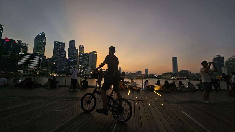 Singapore: Light to Night Bike Tour - Why this bike tour works well for a first look at Singapore