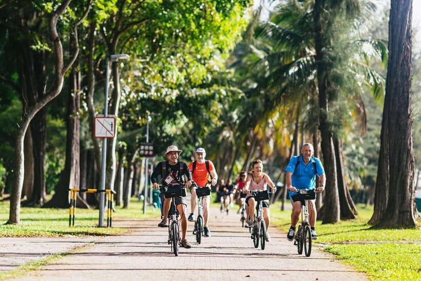 Singapore: Lion City Highlights Bike Tour - Key points to know before booking