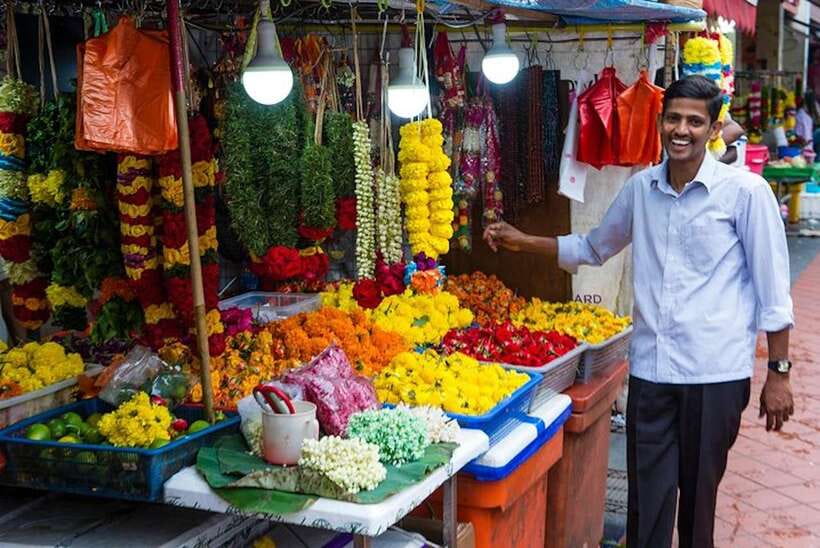 Singapore: Local Street Food Tasting Tour - Why this tour works as a first taste of Singapore