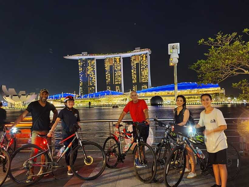 Singapore: Marina Bay Night Tour by Bicycle - Who will get the most from this $47 tour